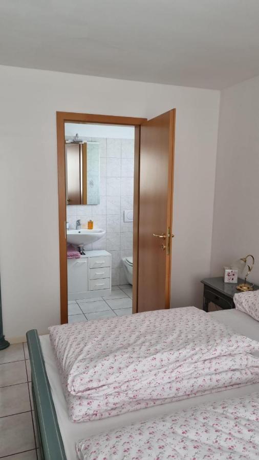 Hotel A U R O R A Cadenazzo Esterno foto