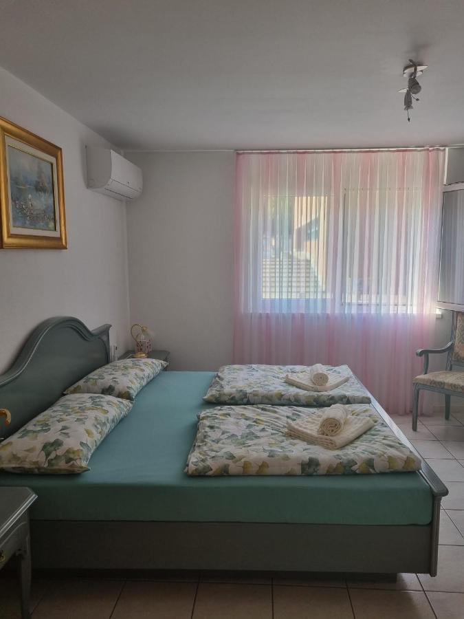 Hotel A U R O R A Cadenazzo Esterno foto